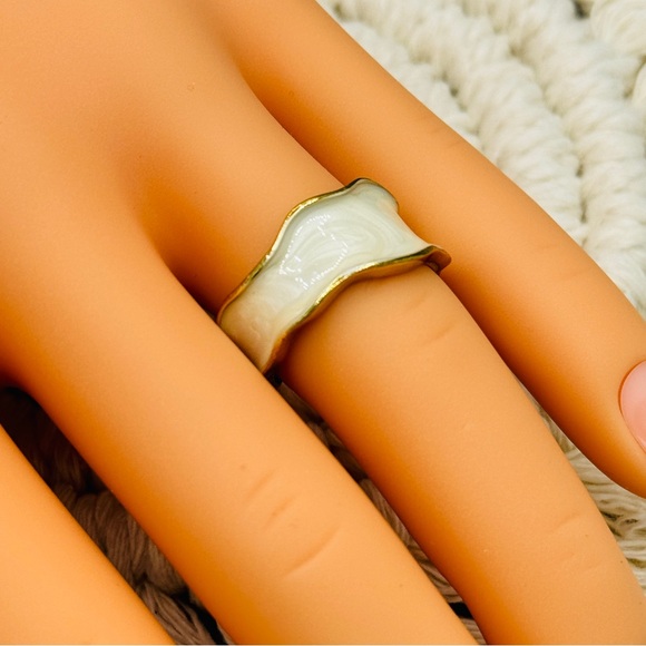 925 Bell Stone Trendy Elegant Creative Design Irregular Adjustable Ring - Picture 5 of 8